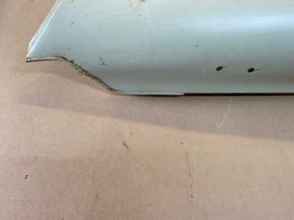 MGB GT Front Wing LH - Image 4
