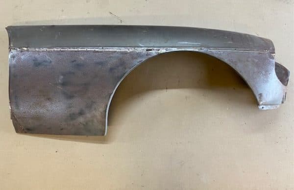 MGB Roadster Front Wing RH