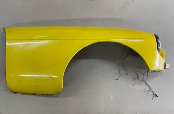 MGB Roadster Front Wing RH